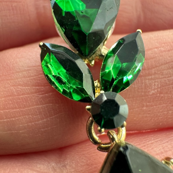 Green Teardrop Earrings - Picture 3 of 3